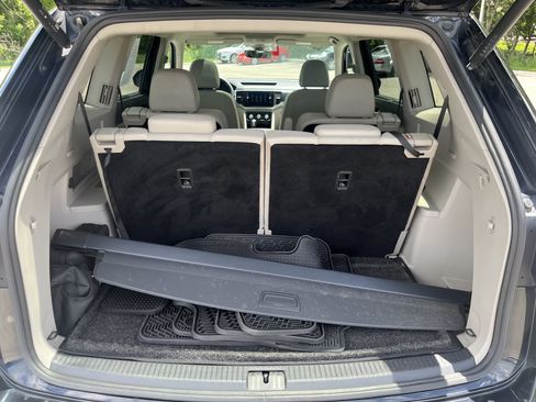 Certified 2023 Volkswagen Atlas SEL R-Line AWD/4WD image 29