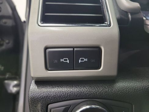 Used 2019 Ford F150 Lariat image 30