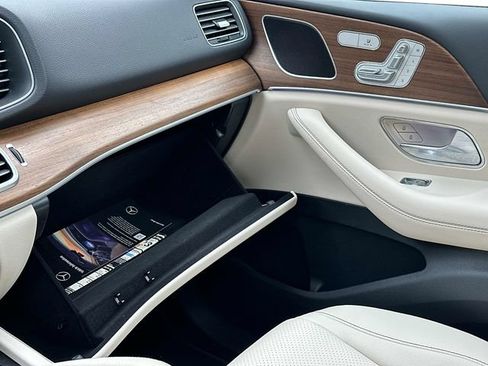 Certified 2025 Mercedes-Benz GLE 450e 4MATIC image 33