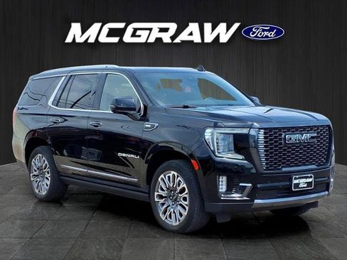 Used 2024 GMC Yukon Denali Ultimate AWD/4WD image 5