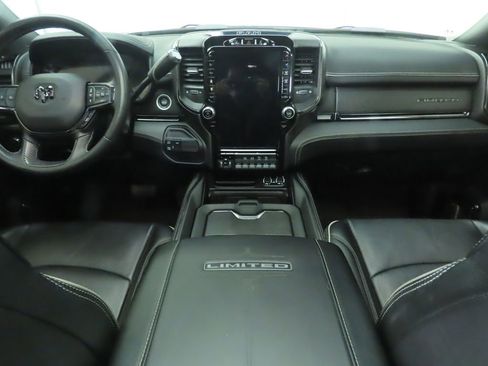 Used 2024 RAM 3500 Limited image 13