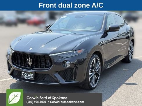 Used 2019 Maserati Levante Trofeo AWD/4WD image 5