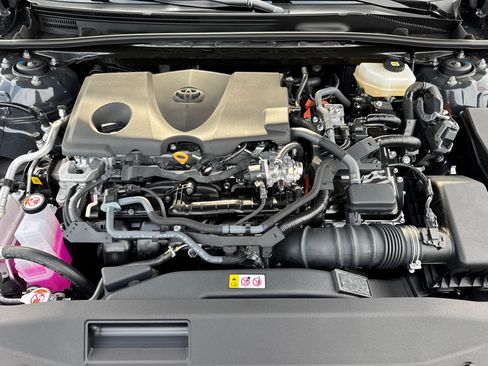 New 2026 Toyota Camry SE w/ Convenience Package FWD image 8