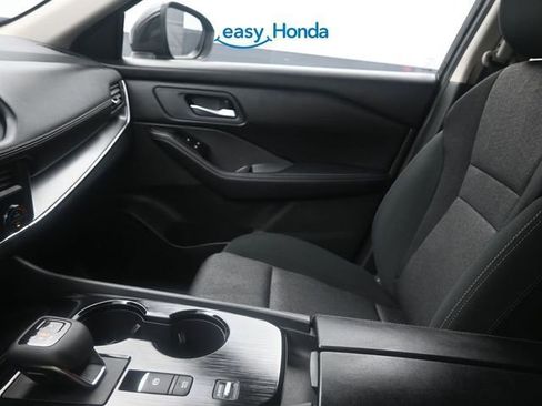 Used 2024 Nissan Rogue SV image 13