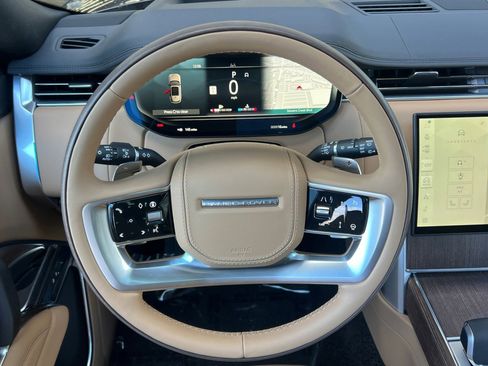 New 2026 Land Rover Range Rover Long Wheelbase SE image 26