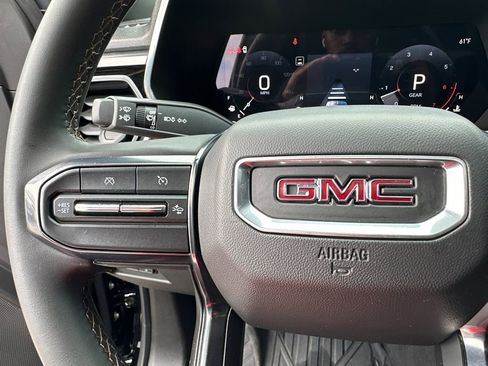 Used 2024 GMC Canyon AT4 w/ Canyon Safety Plus Package AWD/4WD image 25