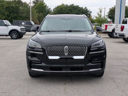 Used 2023 Lincoln Aviator Reserve AWD/4WD image 8