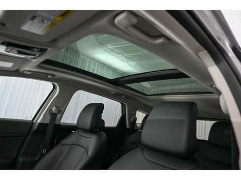 New 2026 Kia Sportage EX w/ EX Panorama Roof Package image 18