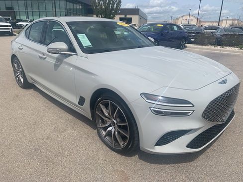 Used 2025 Genesis G70 2.5T AWD/4WD image 7