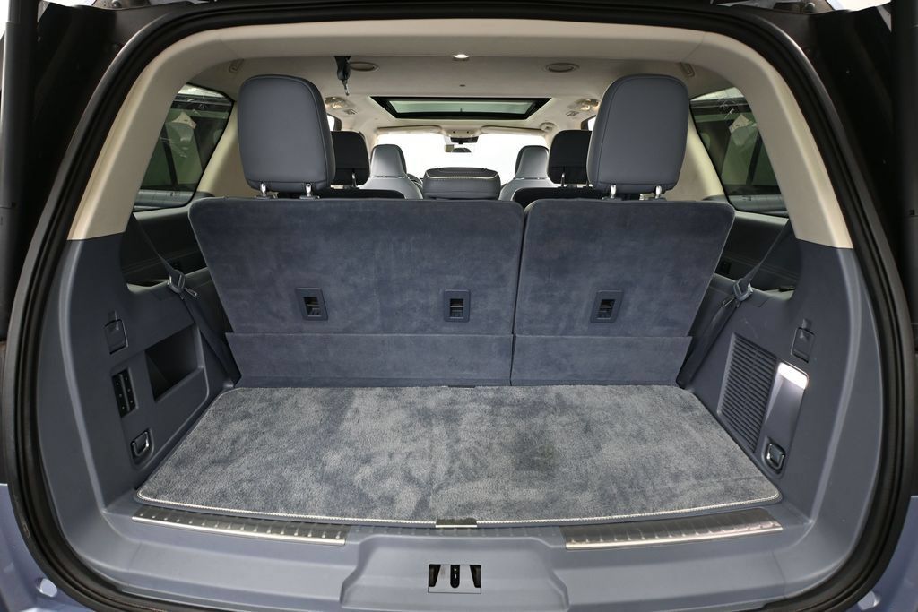 Used 2019 Lincoln Navigator Black Label AWD/4WD image 37