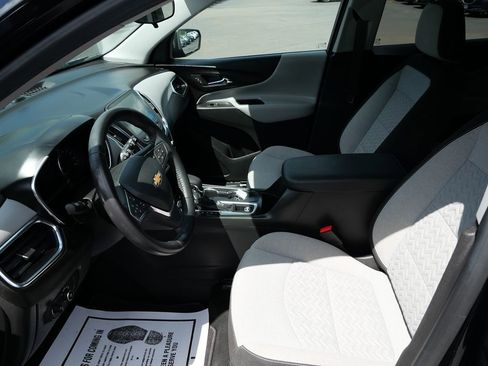 Used 2022 Chevrolet Equinox LT AWD/4WD image 10