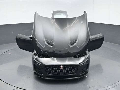 Used 2022 Jaguar F-TYPE Coupe image 51