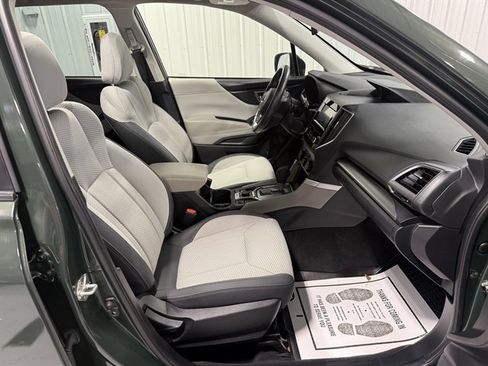 Used 2022 Subaru Forester Premium image 24