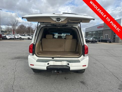 Used 2010 Nissan Armada SE image 10