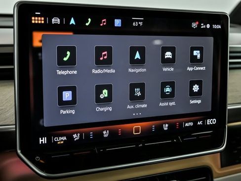 New 2025 Volkswagen ID. Buzz 1st Edition image 15