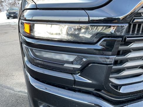 Used 2025 RAM 2500 Big Horn image 29