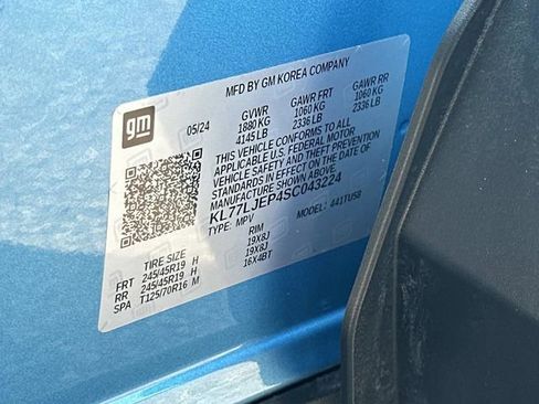 Used 2025 Chevrolet Trax RS image 31