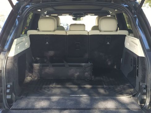 Certified 2023 Land Rover Range Rover SE image 34