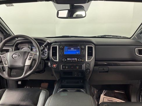 Used 2018 Nissan Titan SL w/ Midnight Edition RWD image 34