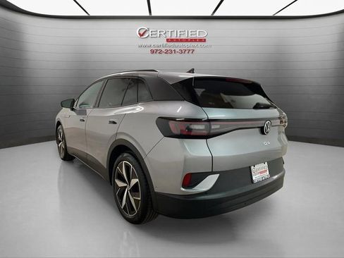 Used 2023 Volkswagen ID.4 S image 4