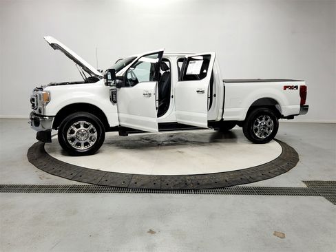 Used 2022 Ford F250 Lariat w/ Lariat Ultimate Package image 12