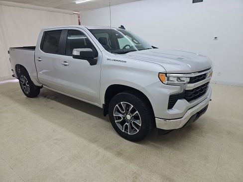 Used 2022 Chevrolet Silverado 1500 LT image 14