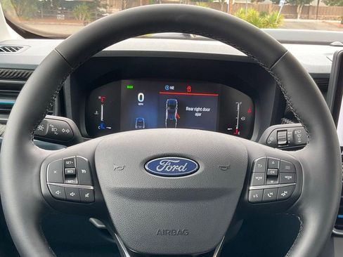 New 2025 Ford Maverick XLT w/ XLT Luxury Package image 29