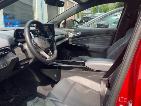 Certified 2023 Volkswagen ID.4 Pro S RWD image 9