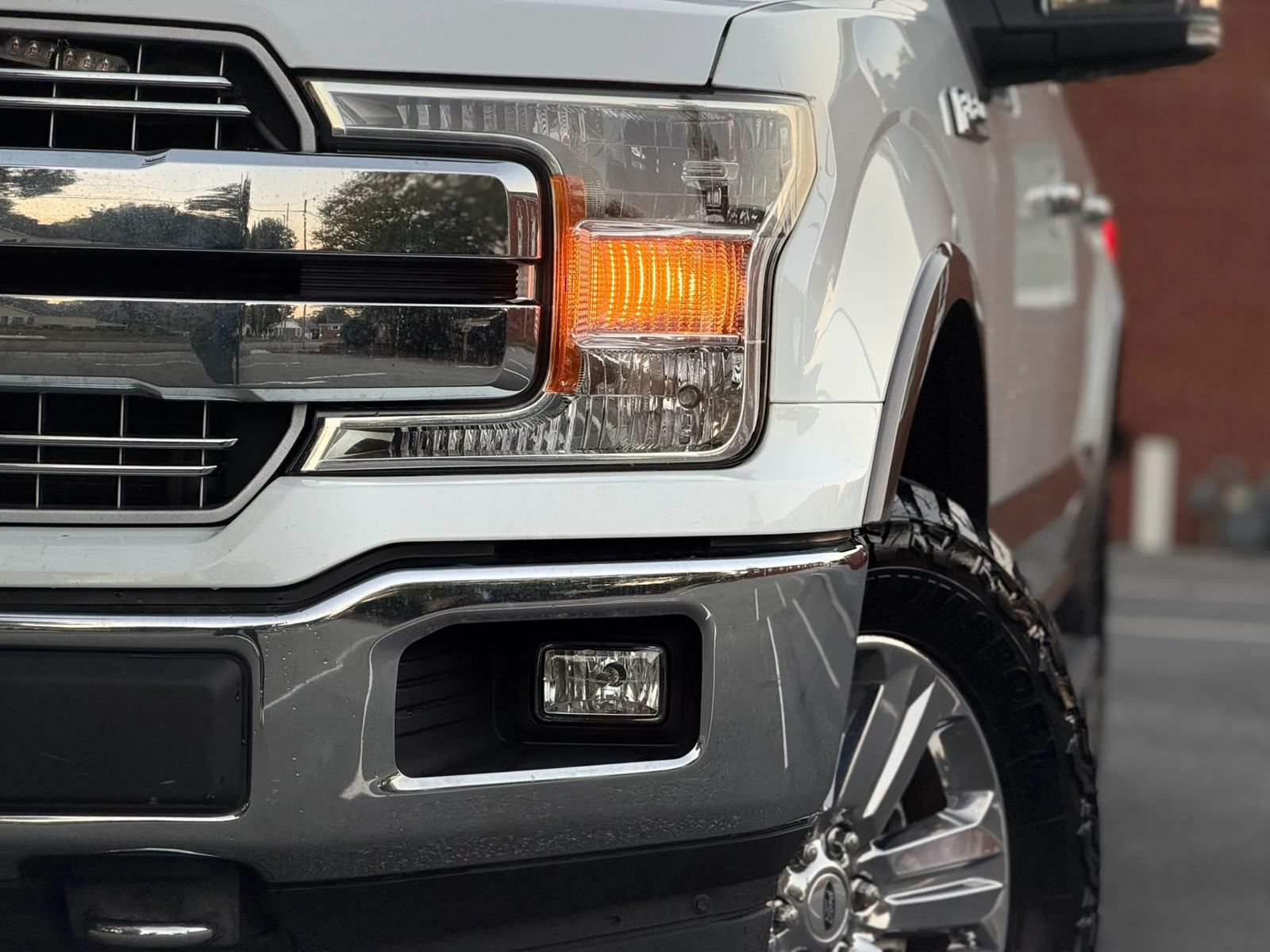 Used 2020 Ford F150 Lariat AWD/4WD image 5