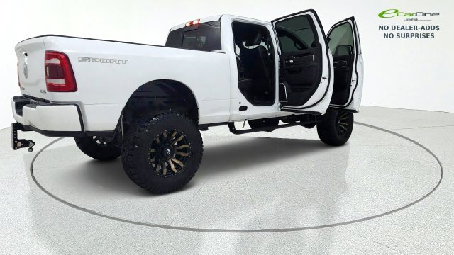 Used 2023 RAM 2500 Laramie AWD/4WD image 14