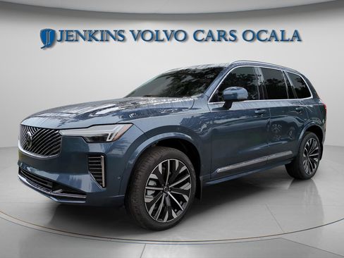 New 2026 Volvo XC90 B6 Plus w/ Protection Package Premier image 4