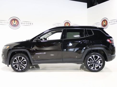 Used 2022 Jeep Compass Limited image 29