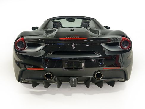 Certified 2018 Ferrari 488 Spider RWD image 18