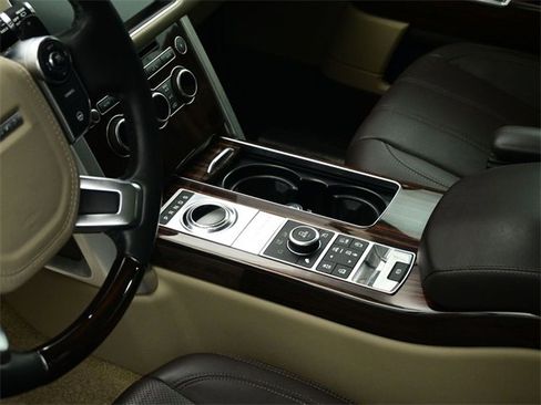 Used 2017 Land Rover Range Rover Supercharged image 21