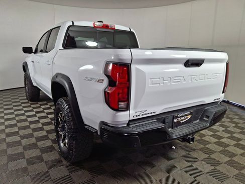 Used 2024 Chevrolet Colorado ZR2 w/ Technology Package image 3