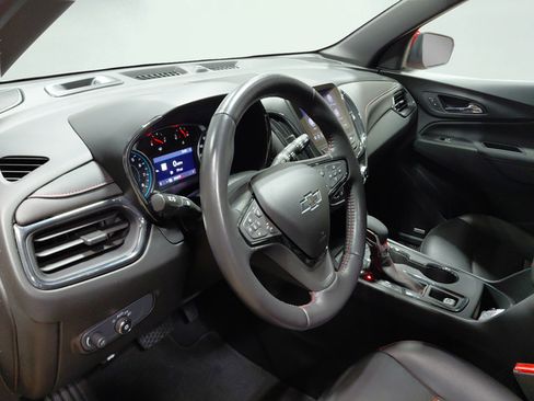 Certified 2022 Chevrolet Equinox RS w/ RS Leather Package AWD/4WD image 28