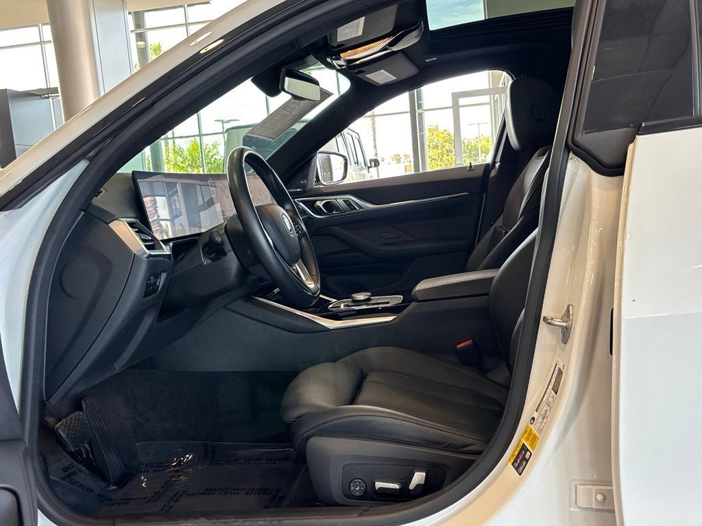 Used 2023 BMW i4 eDrive40 w/ Premium Package RWD image 26