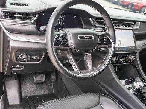 Used 2022 Jeep Grand Cherokee L Overland AWD/4WD image 12