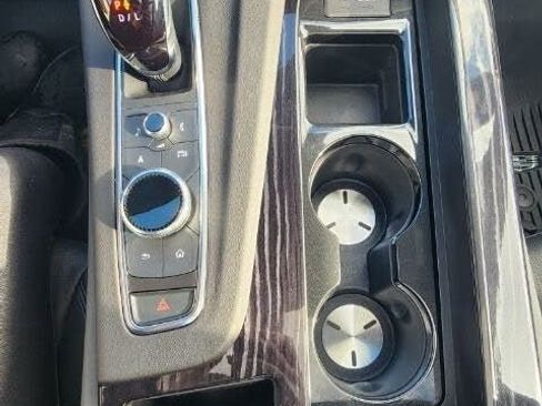 Used 2022 Cadillac Escalade Sport w/ Touring Package AWD/4WD image 16