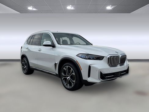 New 2026 BMW X5 sDrive40i w/ Climate Comfort Package RWD image 7