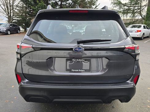 New 2026 Subaru Forester Base image 5