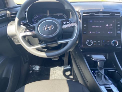 Used 2023 Hyundai Tucson SEL FWD image 19