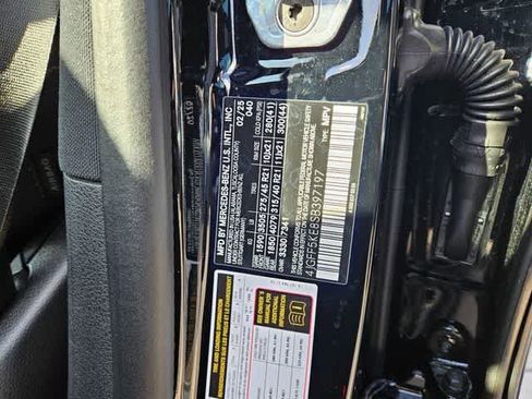 Certified 2025 Mercedes-Benz GLS 450 4MATIC image 34