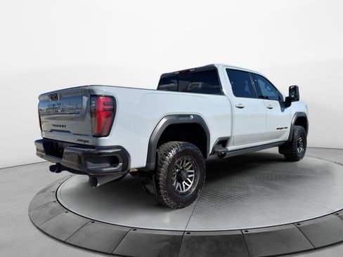 Used 2024 GMC Sierra 2500 AT4X AWD/4WD image 7