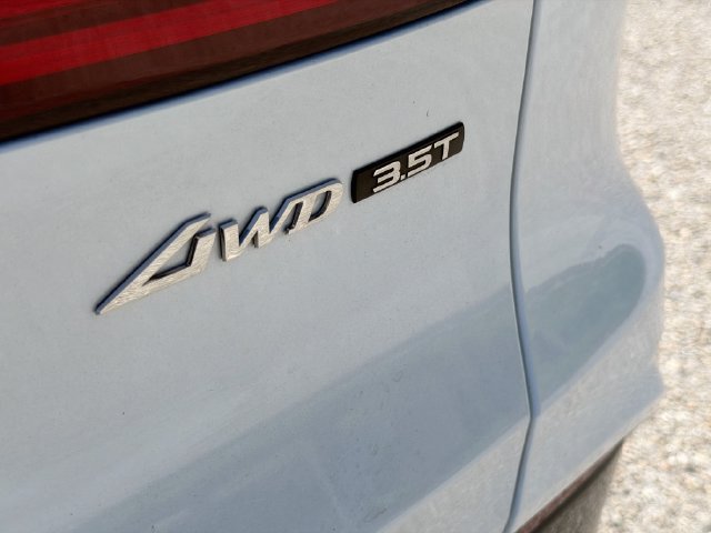 Used 2026 Genesis GV70 3.5T Sport Prestige AWD/4WD image 11