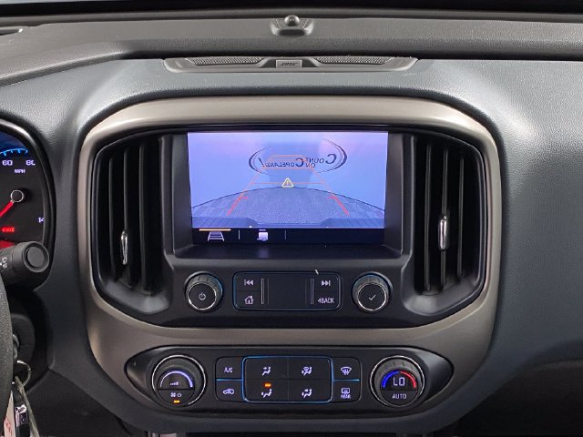 Certified 2022 Chevrolet Colorado Z71 w/ Safety Package AWD/4WD image 22
