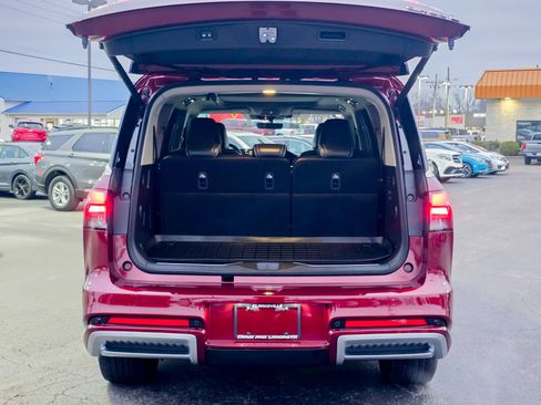 Used 2025 INFINITI QX80 Luxe image 59