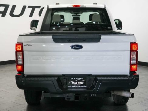 Used 2022 Ford F250 XL w/ Power Equipment Group RWD image 5