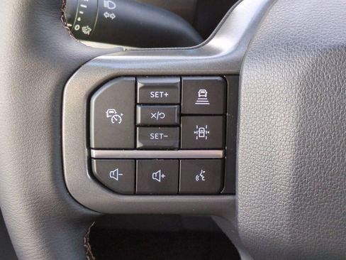 New 2025 Ford F150 Lariat w/ Equipment Group 502A High image 25