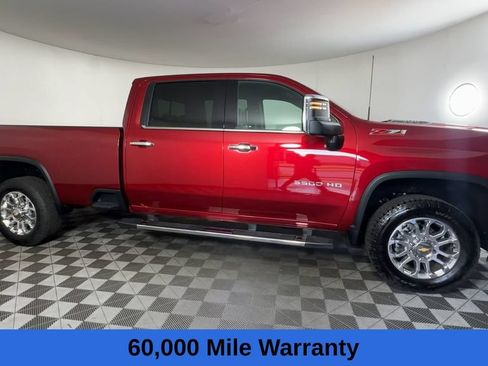 Used 2025 Chevrolet Silverado 3500 LTZ w/ LTZ Premium Package AWD/4WD image 3